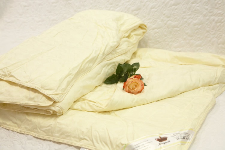Купить шелковое одеяло в Красноярске